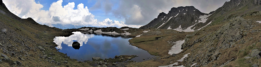 Vista sul Laghetto di Ponteranica superiore (2116 m)